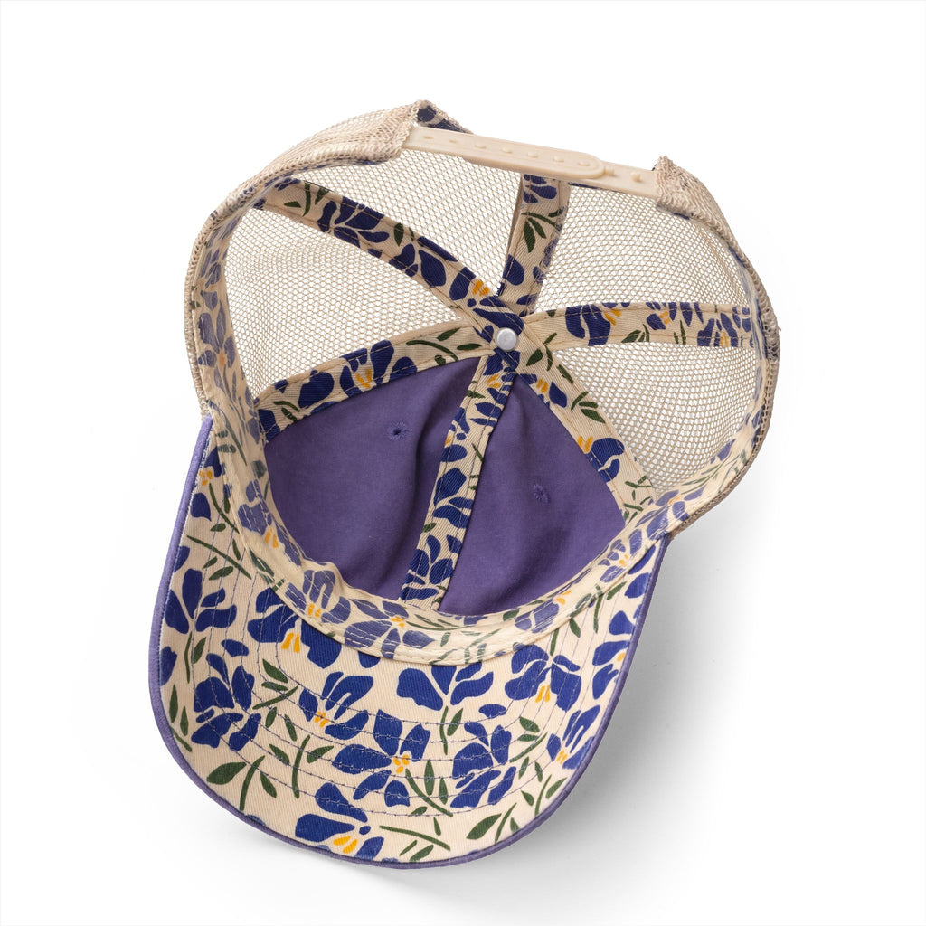 The Land Women's Washed Mesh-Back Cap